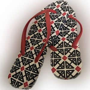 Old Navy Flip Flops